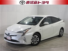 トヨタ　プリウス A