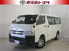 ハイエースバン DX