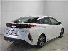 プリウスPHV A