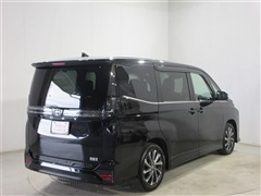 ヴォクシー HV S-Z