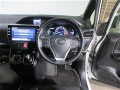 エスクァイアHV GIプレミアBテーラ