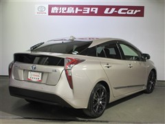 プリウス S セーフティプラス