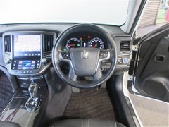 クラウンアスリート HV S