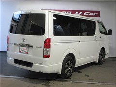 ハイエースV スーパーGLダークP2