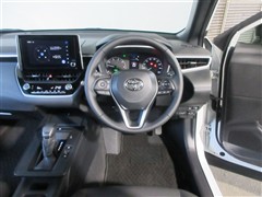 カローラクロス HV G