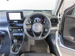 ヤリスクロス HV Z