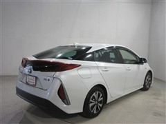 プリウスPHV Sナビパッケージ