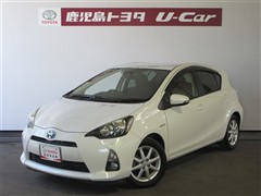 トヨタ アクア G