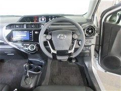 アクア S スタイルブラック