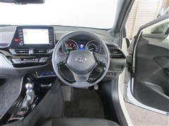 C-HR HV Gモードネロセーフ+2