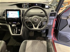 セレナ HV ハイウェイスター