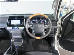ランドクルーザープラド TX