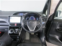 エスクァイア HV GI