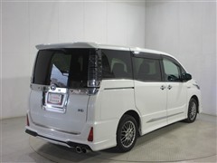 ヴォクシー HV ZS キラメキ2