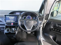 エスクァイア HV GI