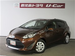 トヨタ アクア G