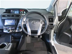 プリウスアルファ G