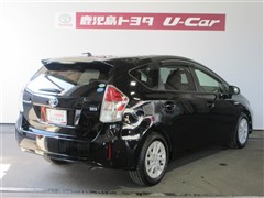 プリウスアルファ S