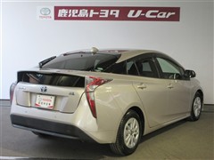 プリウス S セーフティプラス