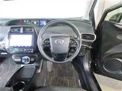 プリウスPHV S セーフティパッケ