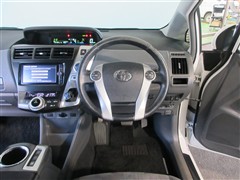 プリウスアルファ G