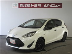 トヨタ アクア S グランパー