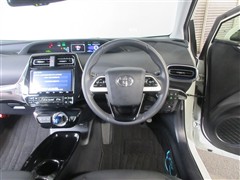 プリウス A プレミアムツーリング