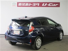 アクア S スタイルブラック