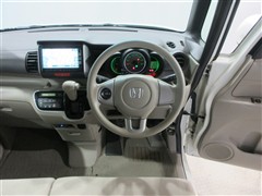 N-BOX G Lパッケージ
