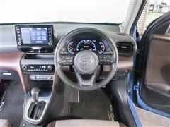 ヤリスクロス HV Z