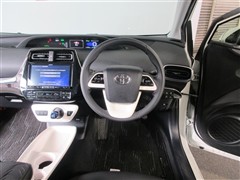 プリウス A ツーリングセレクション