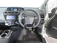 プリウスアルファSチューンブラック2