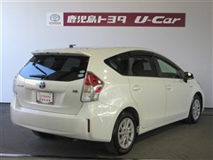 プリウスアルファ S