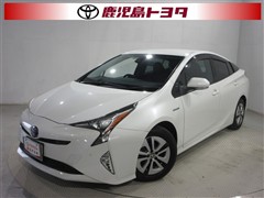 トヨタ プリウス A