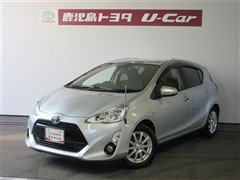 トヨタ アクア S スタイルブラック