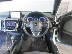 クラウンHV RS アドバンス