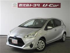 トヨタ アクア S スタイルブラック