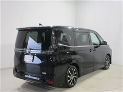 ヴォクシー HV S-Z