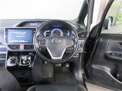 ヴォクシーHV ZS キラメキ2