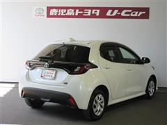 ヤリス HV X