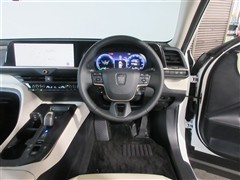 クラウンクロスオーバー Gアドレザ