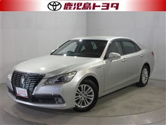 トヨタ クラウン HV ロイヤルサルーン