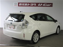 プリウスアルファ S