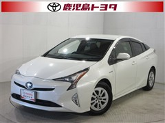 トヨタ プリウス S