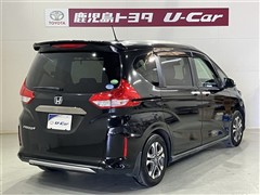 フリードプラスクロスター ホンダセ