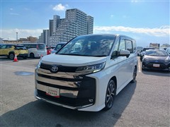 ノア HEV S-Z