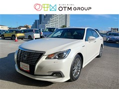 トヨタ クラウンHEVロイヤルサルーンG
