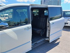 ヴォクシー ZS キラメキ2