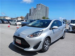 アクア S スタイルブラック