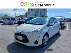 トヨタ アクア G